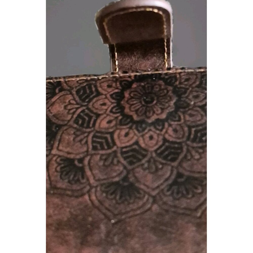 Vintage Hand Tooled Brown Boho Design Leather Wristlet Wallet - Picture 8 of 9